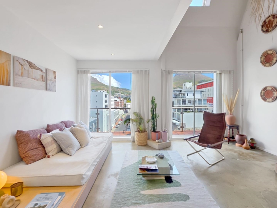 1 Bedroom Property for Sale in Cape Town City Centre Western Cape